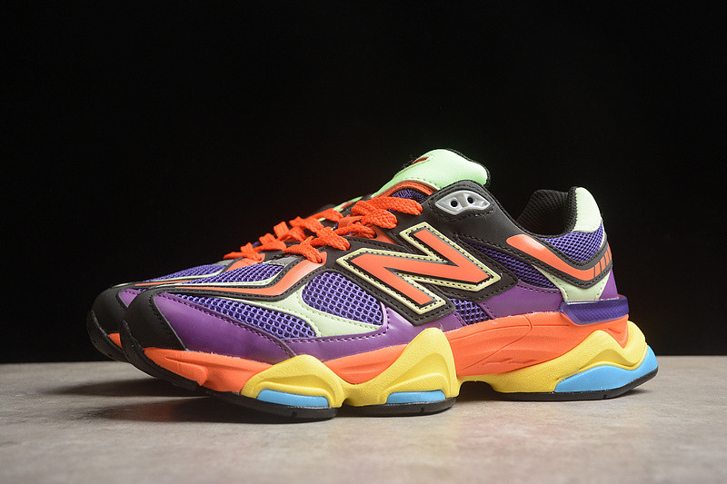 NEW Balan* Sneakers