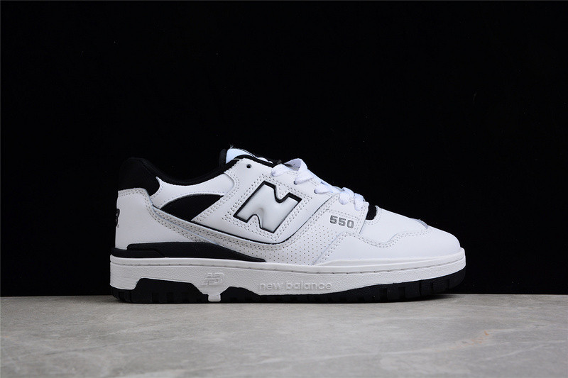 NEW Balan* Sneakers