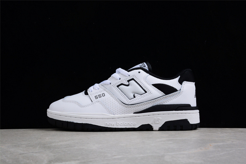 NEW Balan* Sneakers