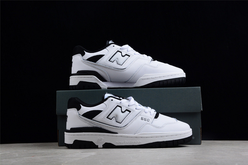NEW Balan* Sneakers