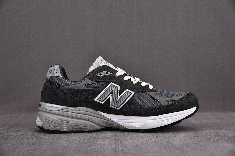 NEW Balan* Sneakers