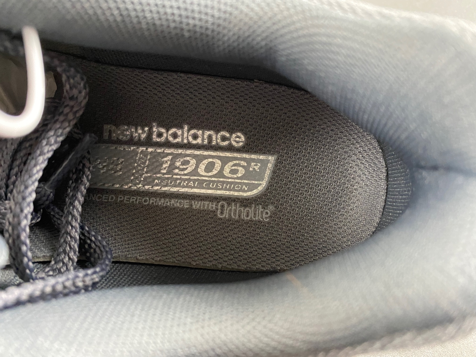 New Balance 1906R
