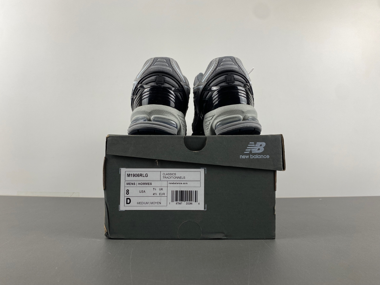 New Balance 1906R