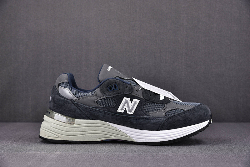 NEW Balan* Sneakers