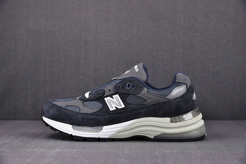 NEW Balan* Sneakers