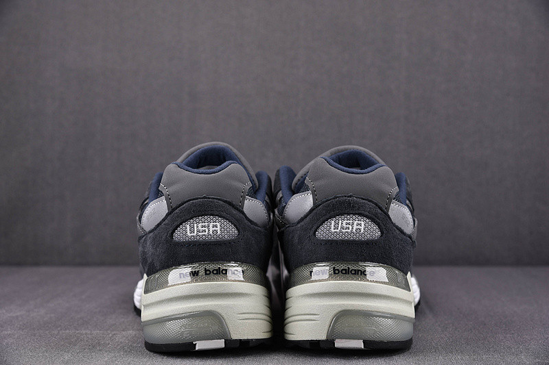 NEW Balan* Sneakers