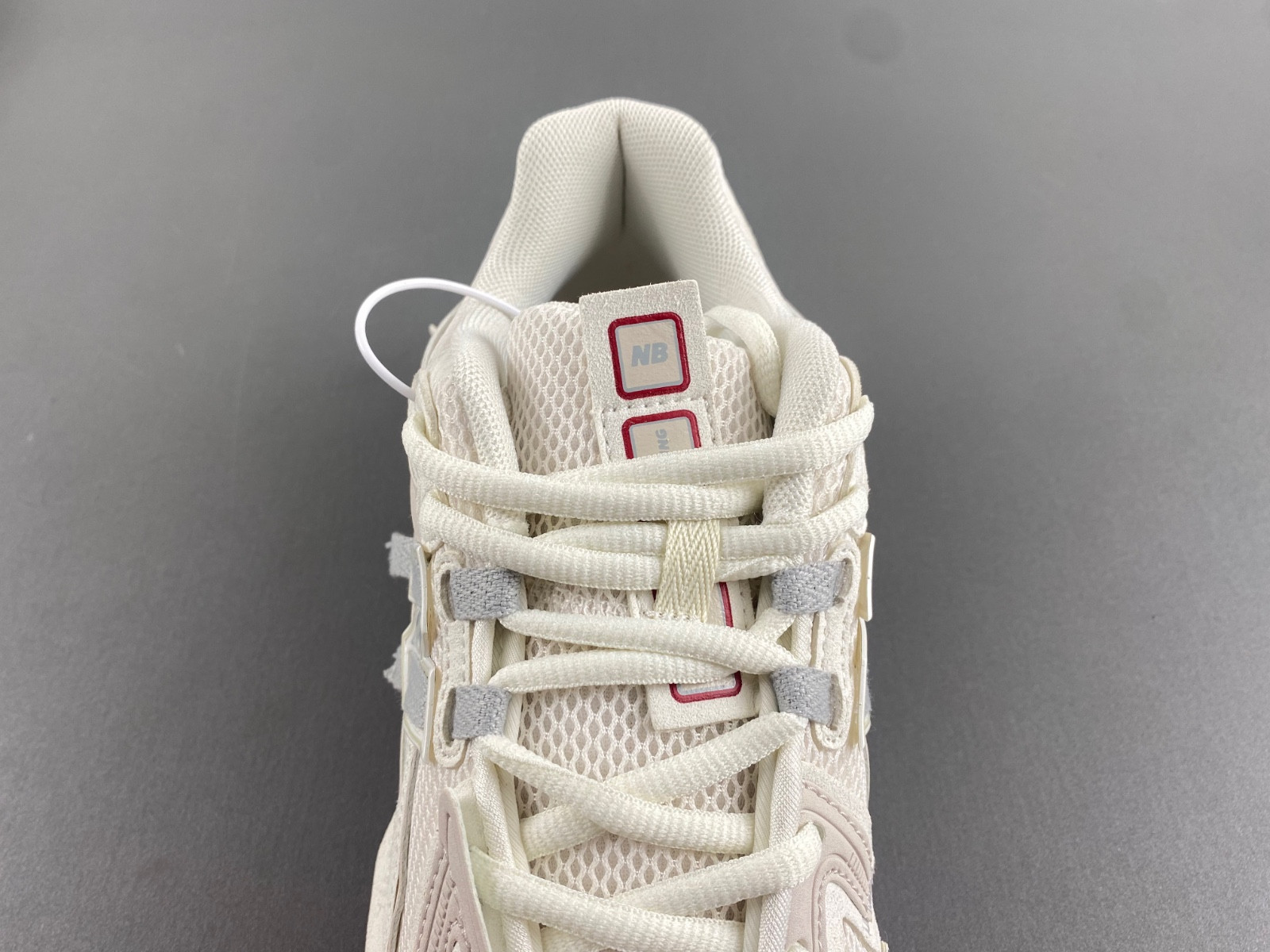 New Balance M1906AB