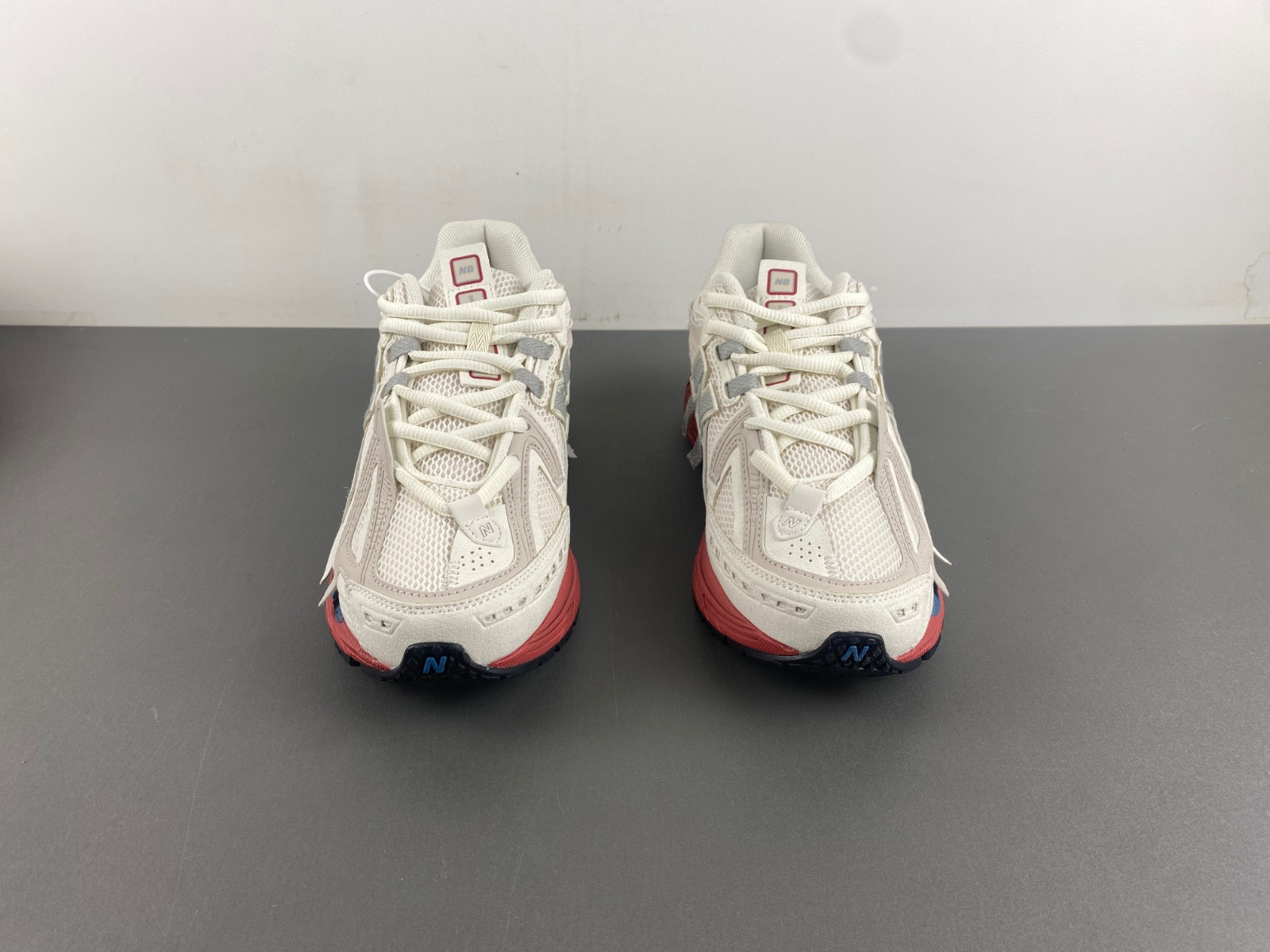 New Balance M1906AB