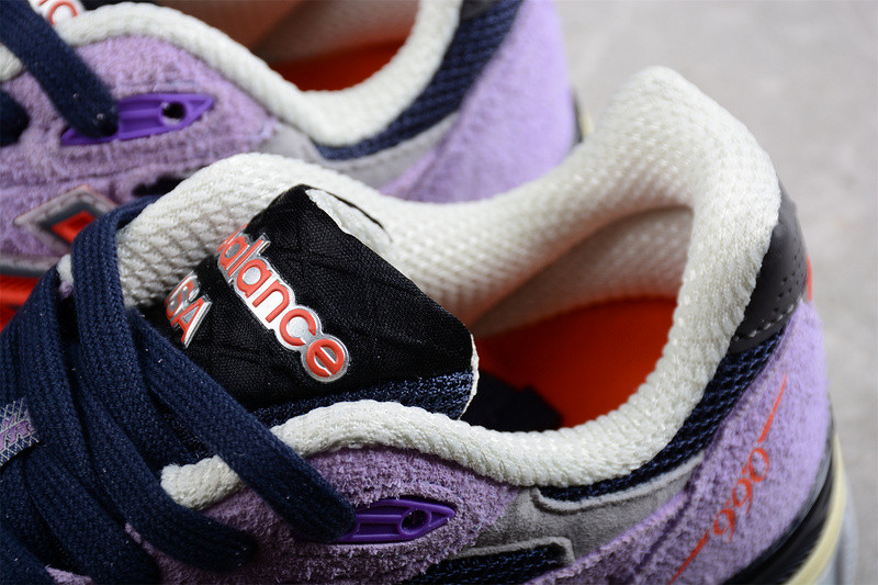 NEW Balan* Sneakers
