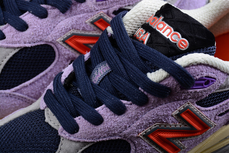 NEW Balan* Sneakers