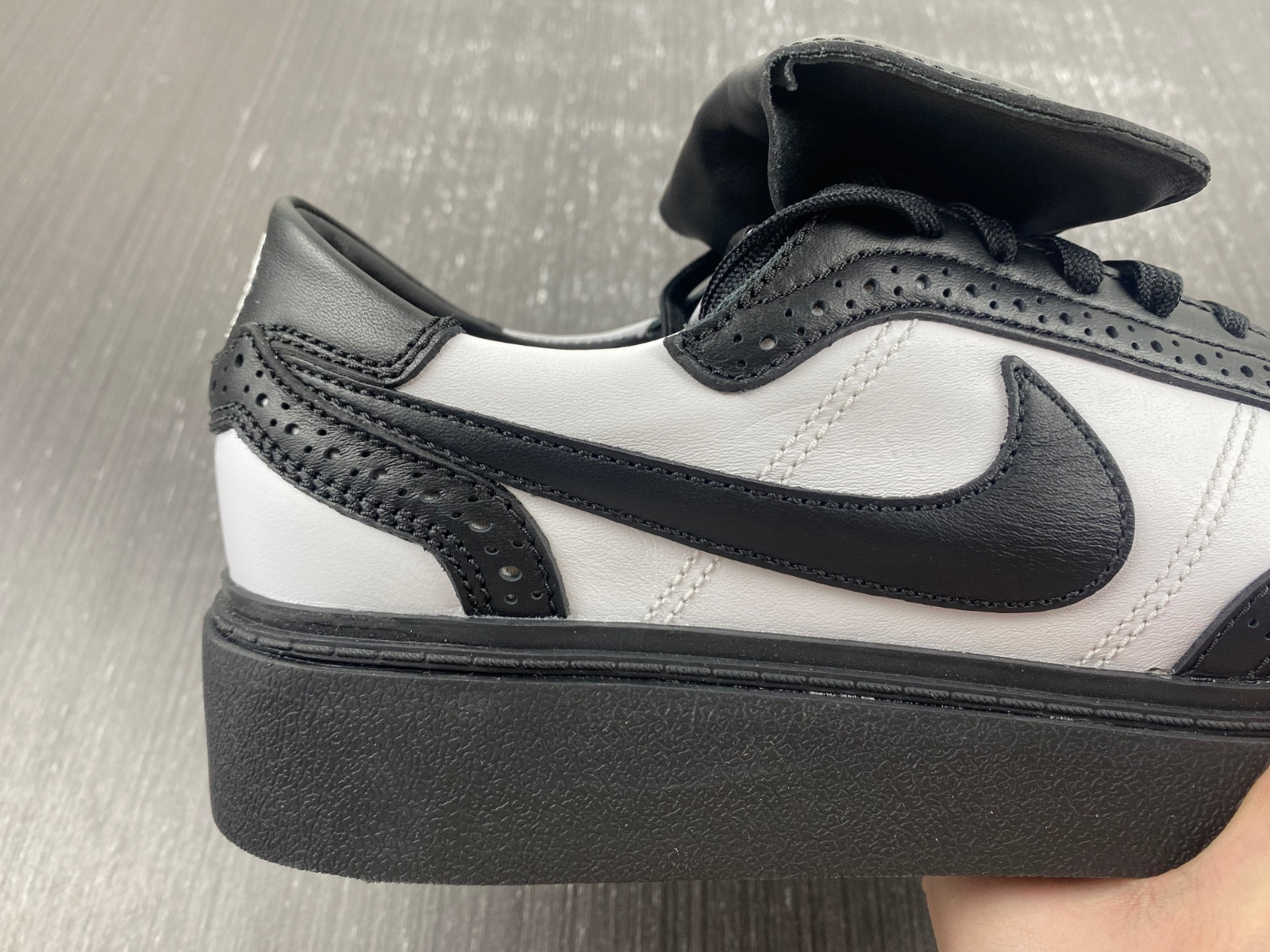 Peaceminusone​​​​​​​ x Nike Kwondo 1 “Panda” DH2482-101