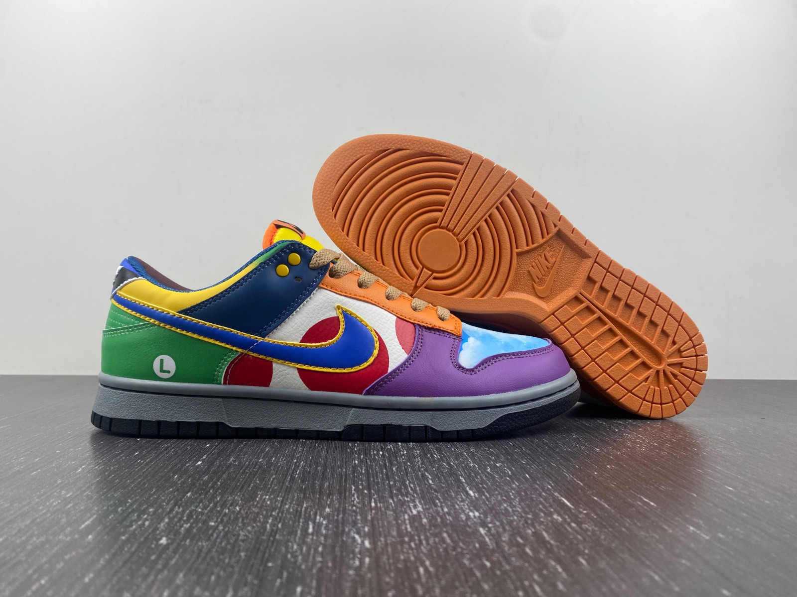 Nike Dunk Low DH0952-100-01