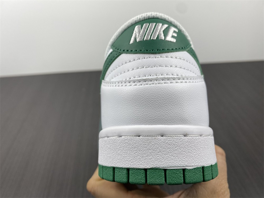 Nike Dunk Low WMNS “Green Noise” DD1503-112