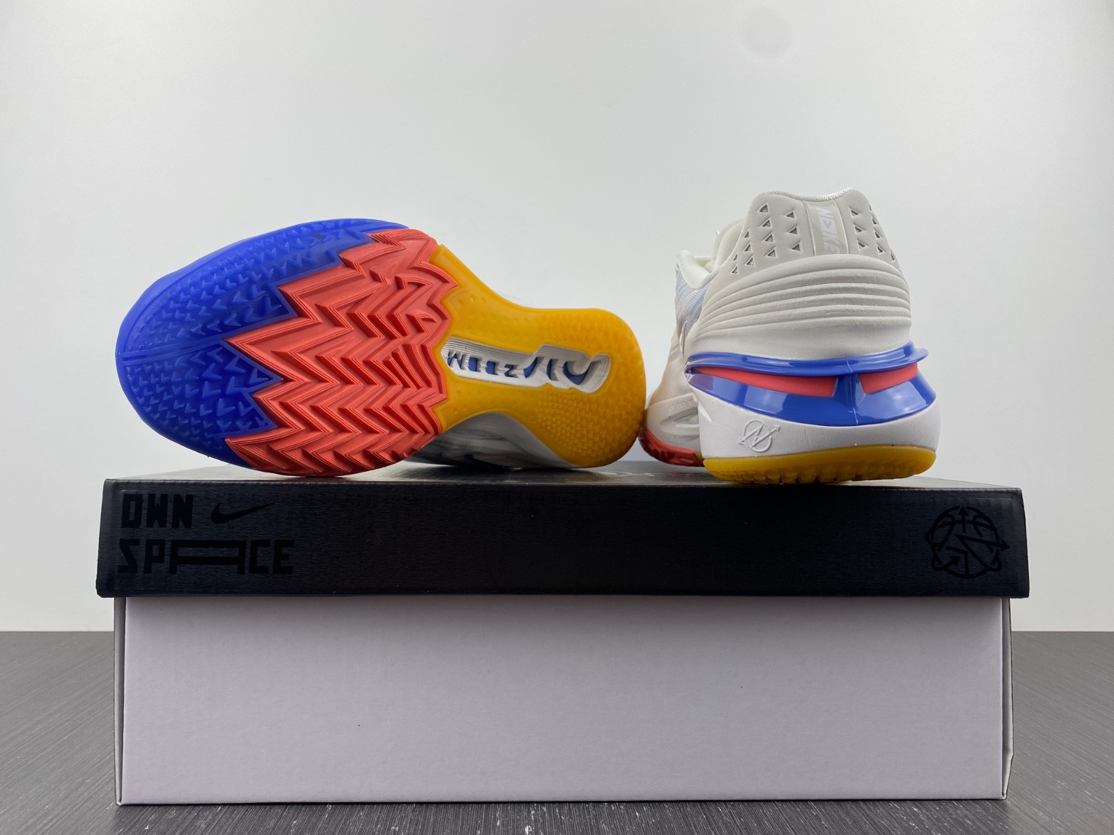 Nike Air Zoom GT Cut 2 DJ6015-102