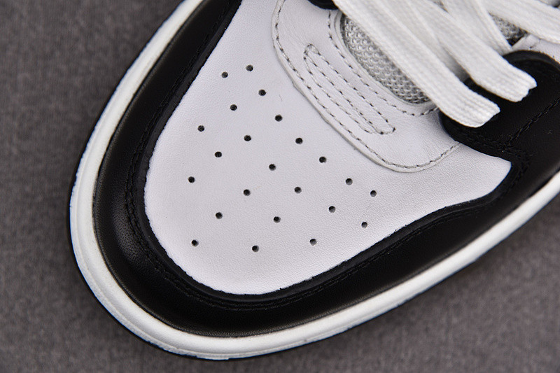 OF GYM Sneakers