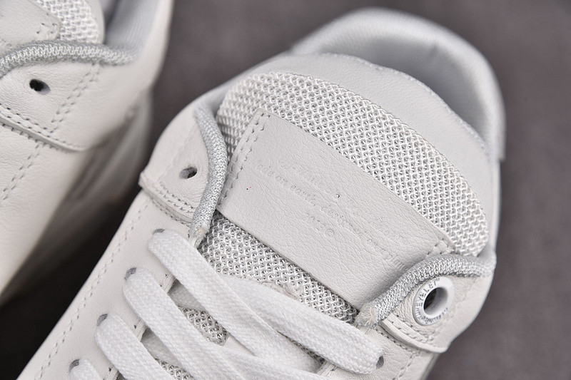OF GYM Sneakers