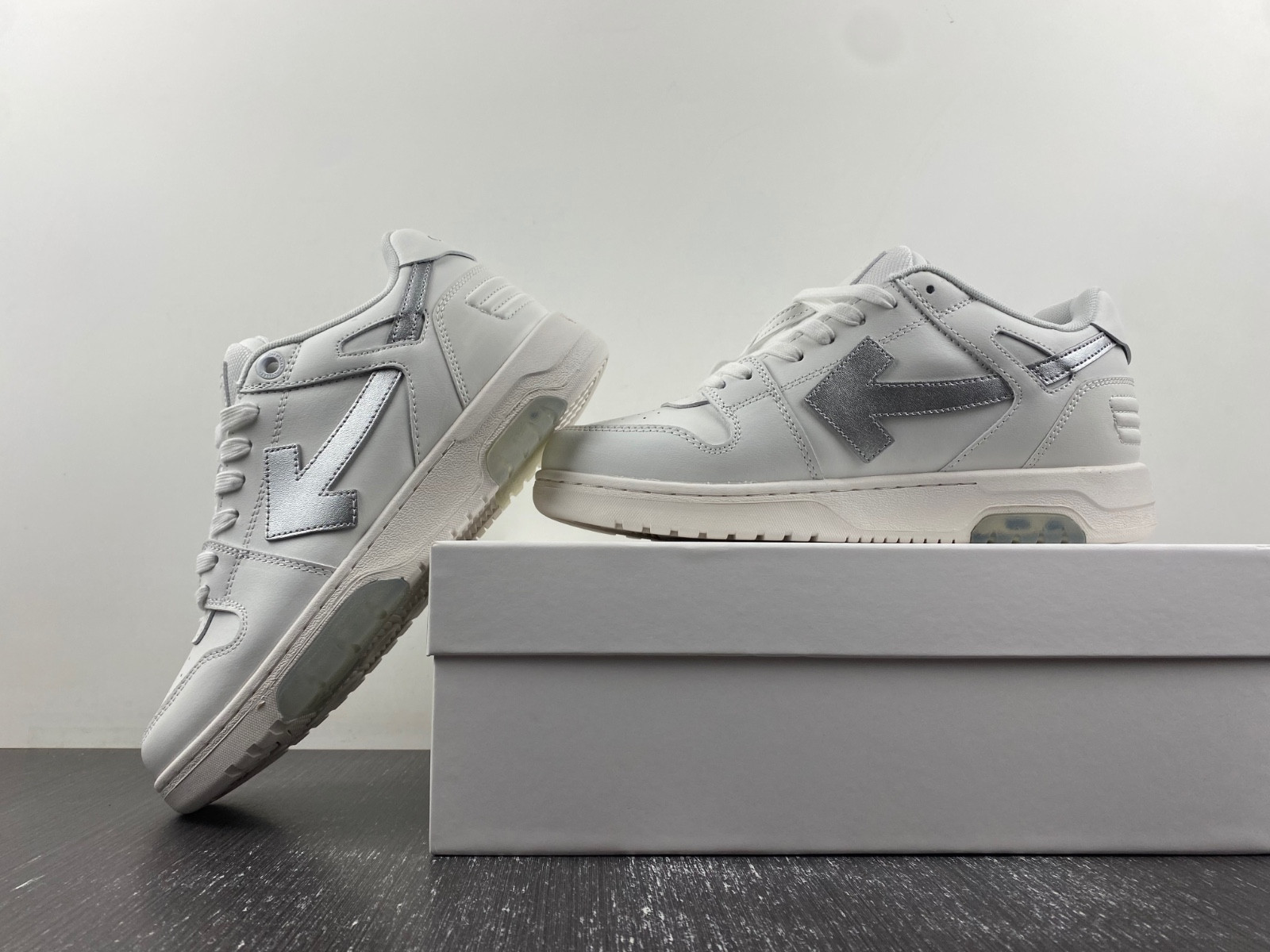 Off White GYM Sneaker