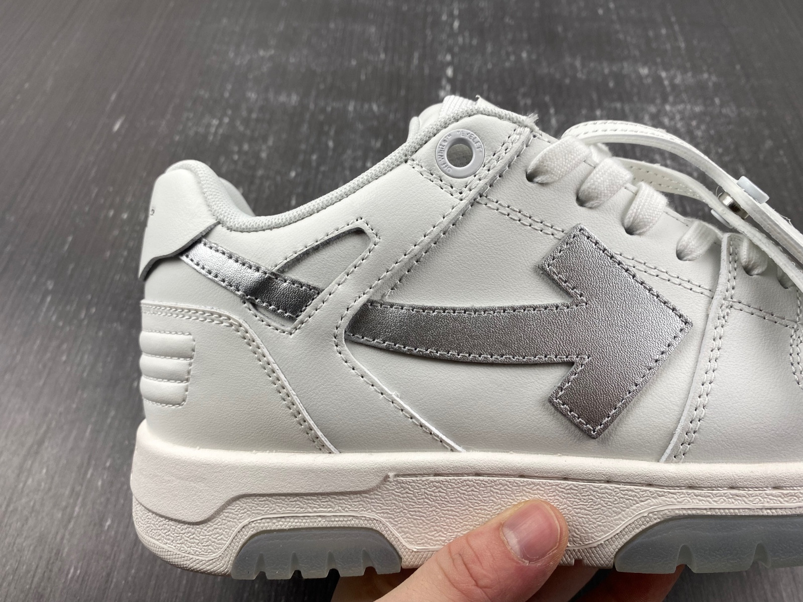 Off White GYM Sneaker