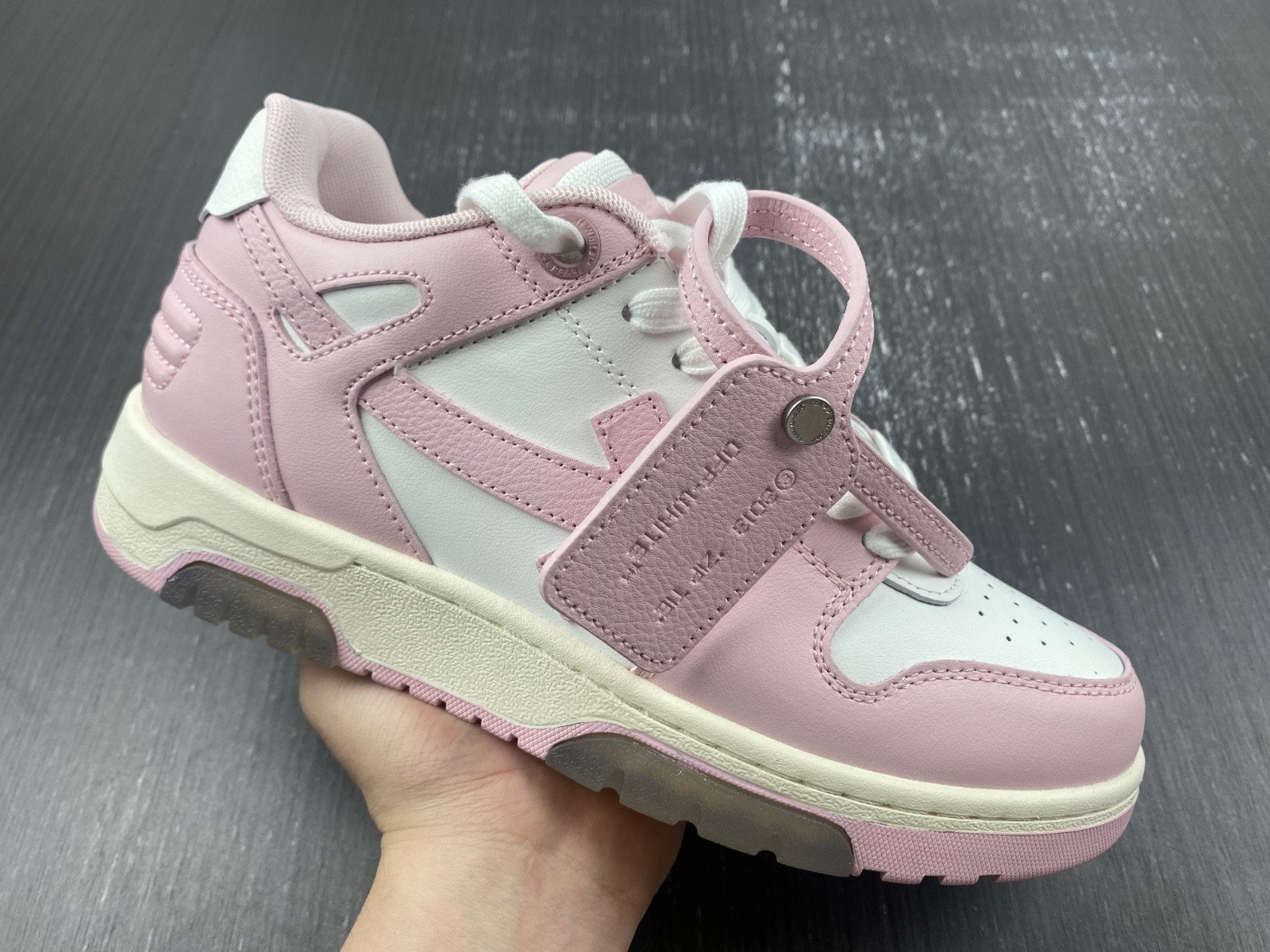 Off White GYM Sneaker