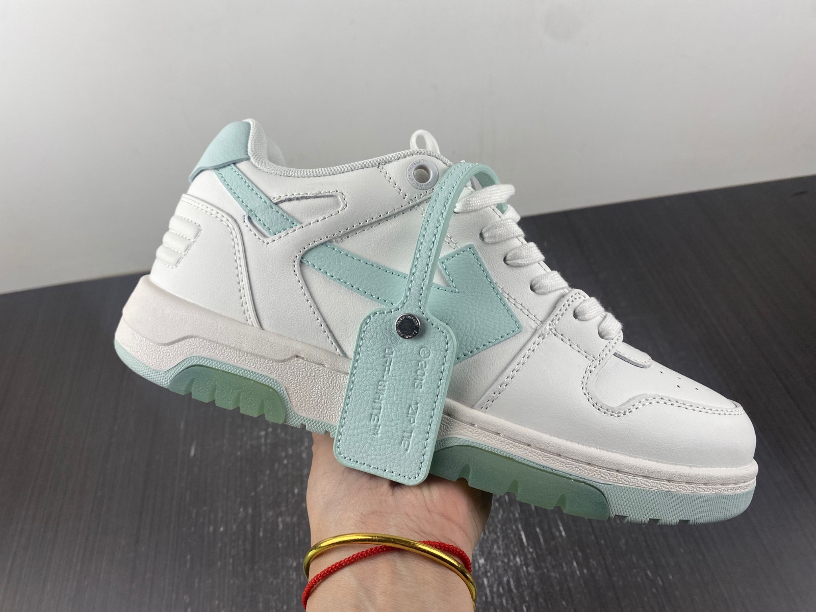 Off White GYM Sneaker
