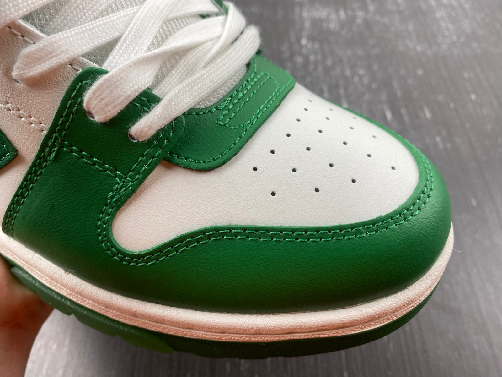 Off White GYM Sneaker