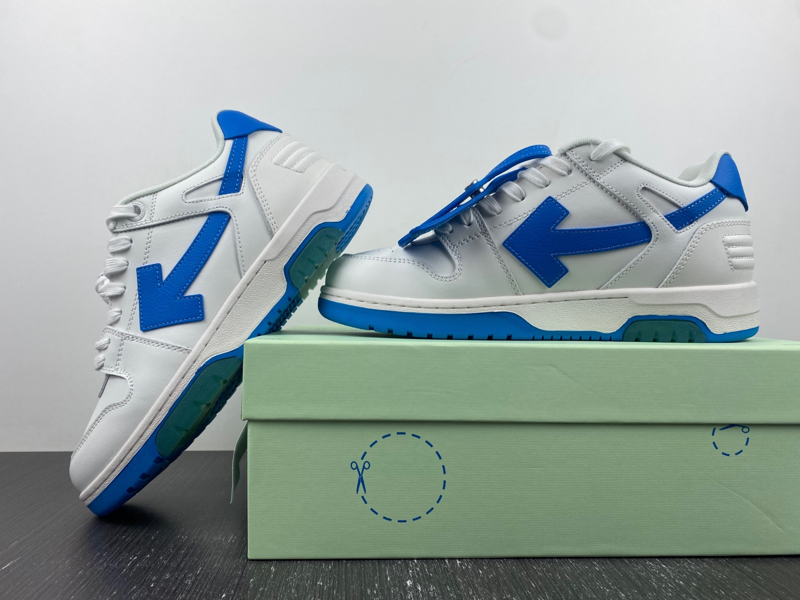 Off White GYM Sneaker