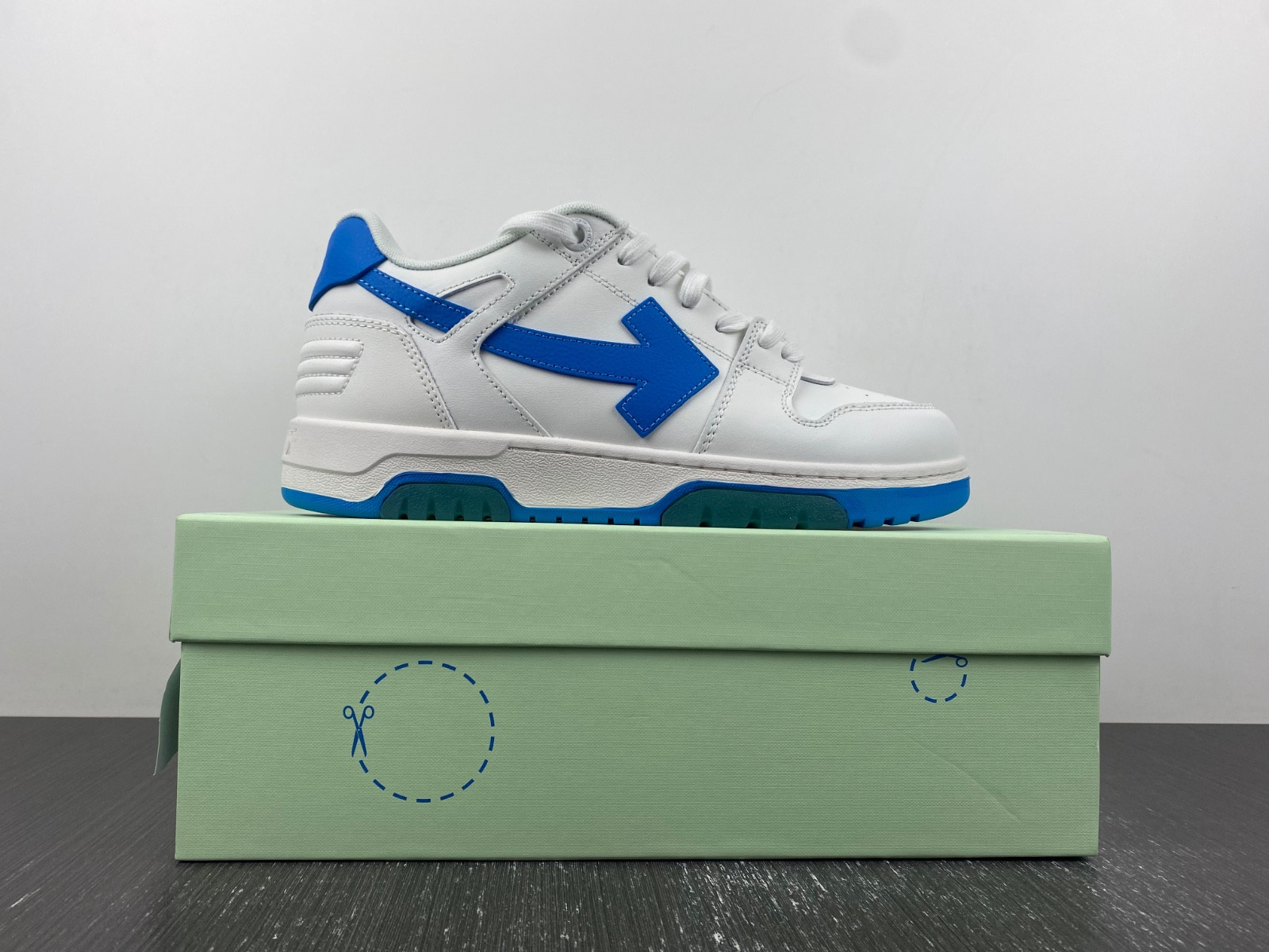 Off White GYM Sneaker