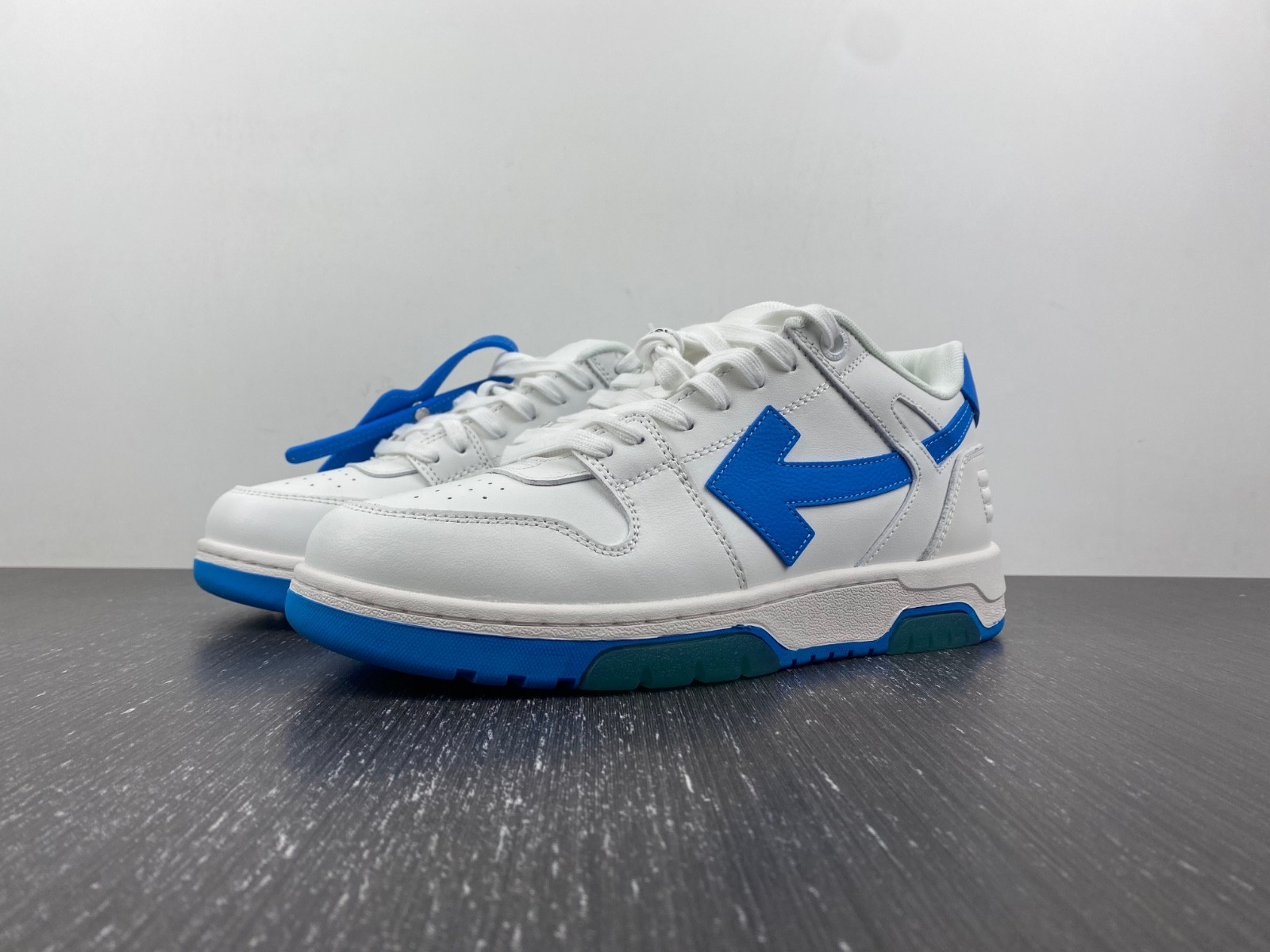 Off White GYM Sneaker