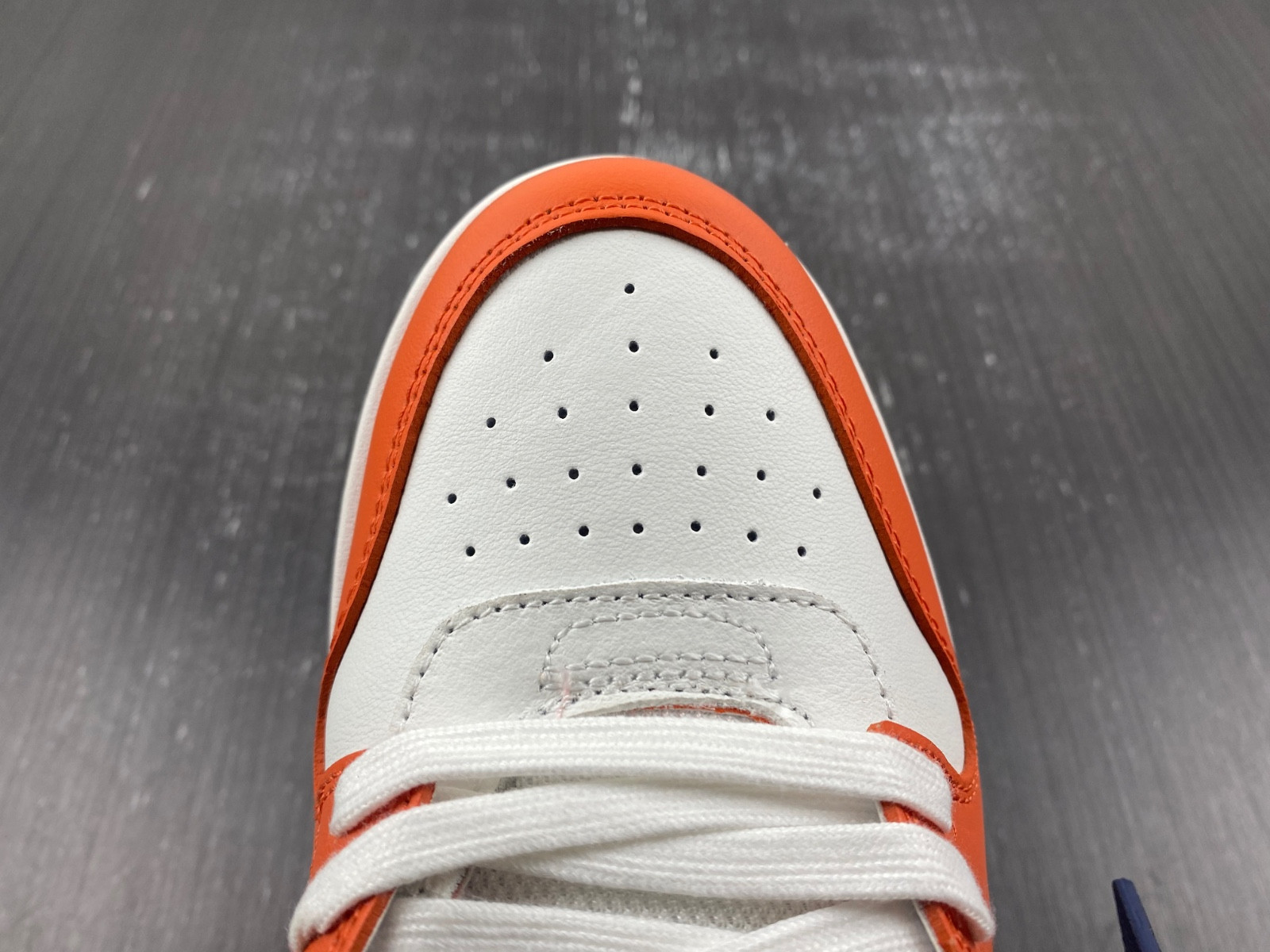 Off White GYM Sneaker