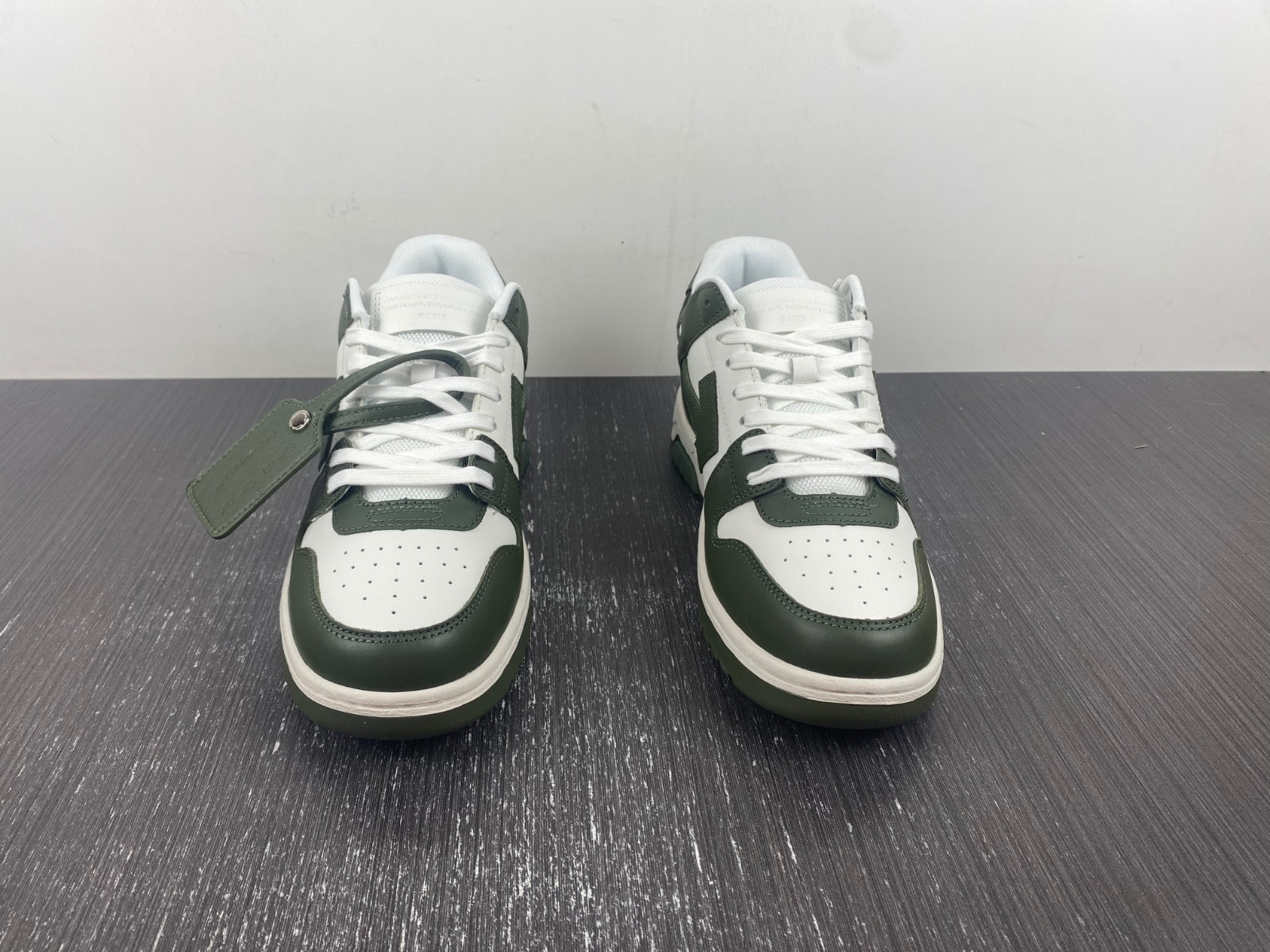 Off White GYM Sneaker