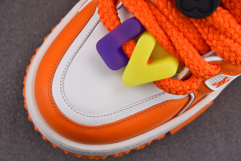 l*v Trainer Maxxi