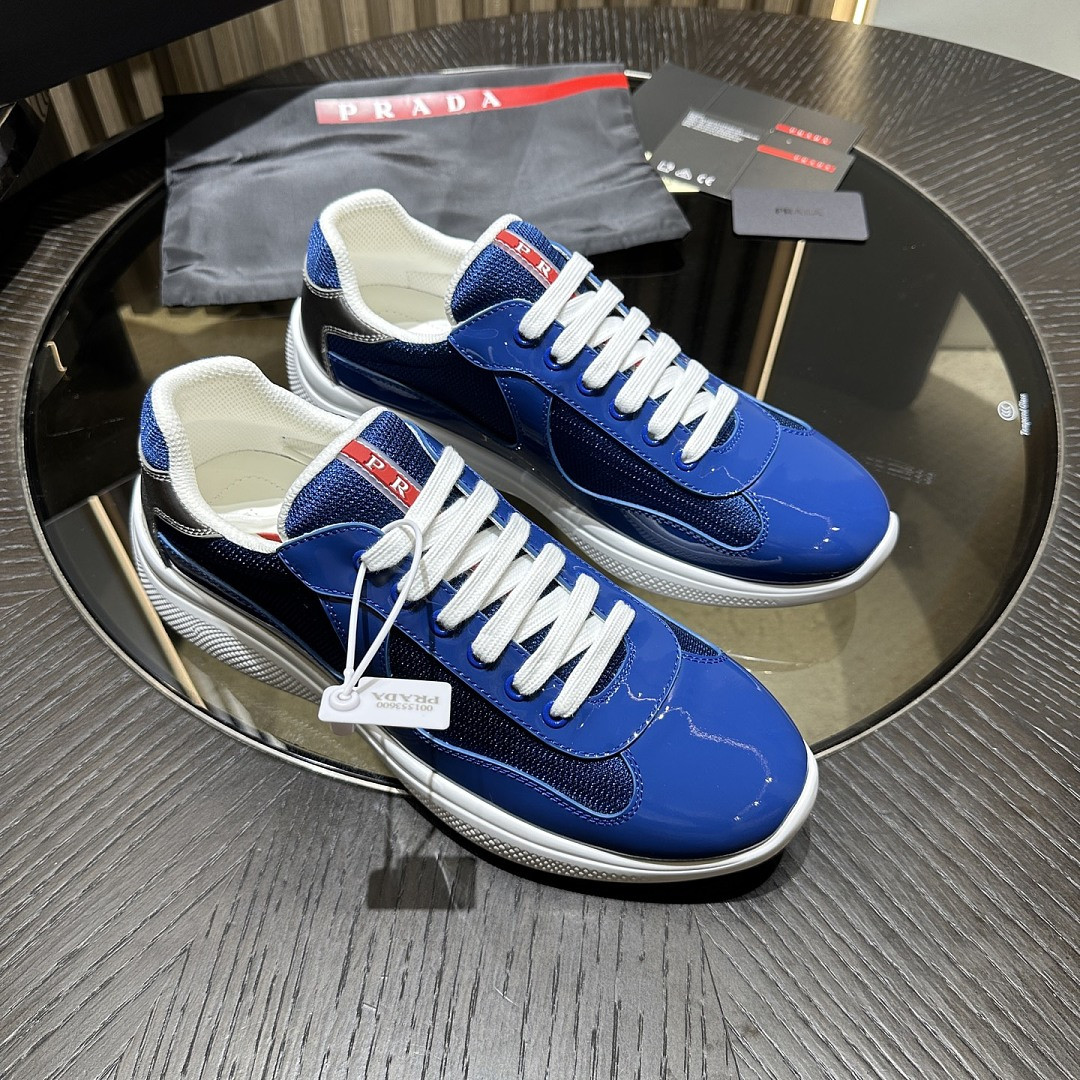 PA Low Sneakers