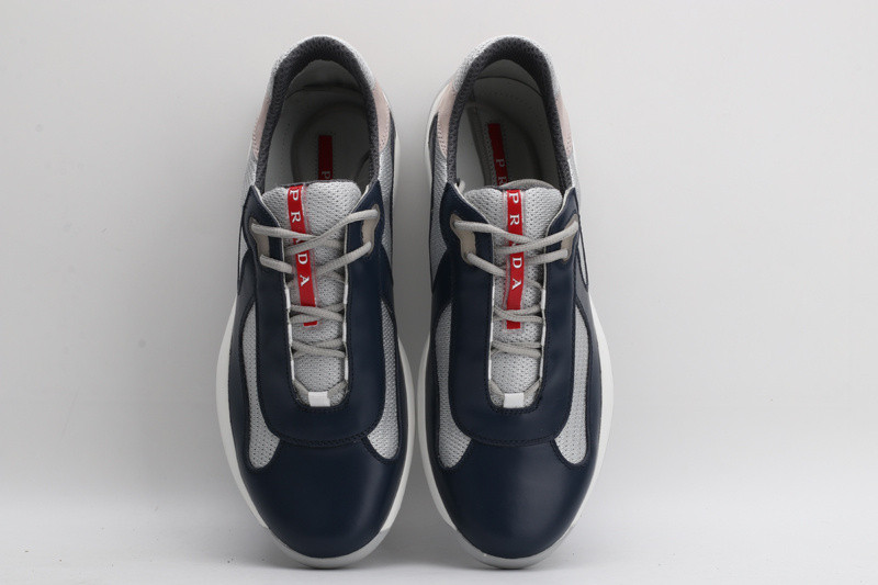 PA Low Sneakers
