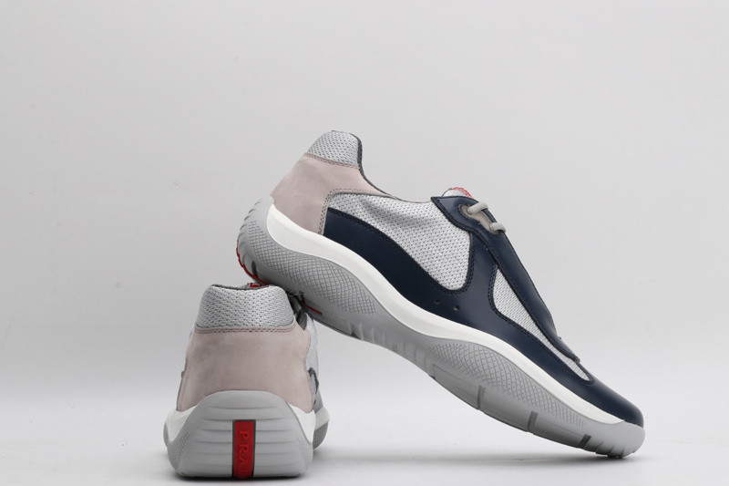 PA Low Sneakers