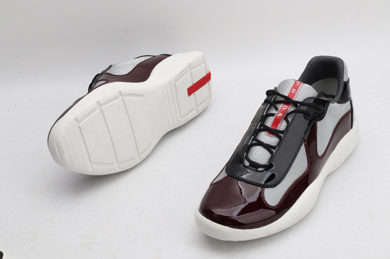PA Low Sneakers