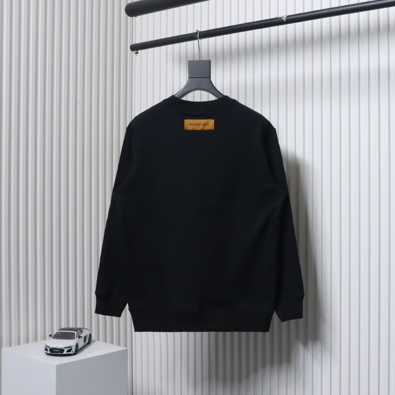 L*V HOODIE