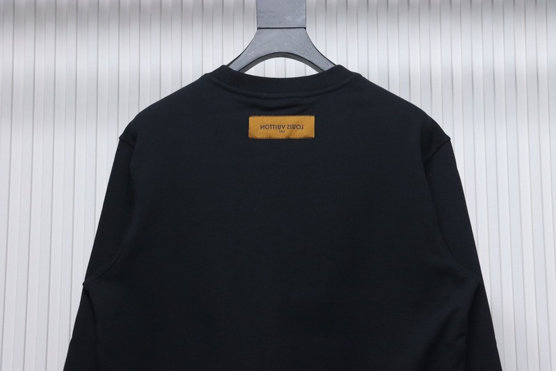 L*V HOODIE