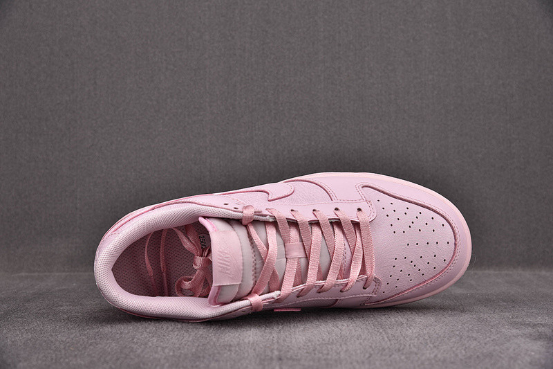 Nike Dunk Low “PINK” 921803-601