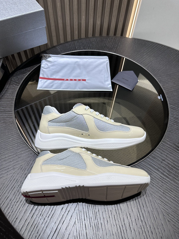 PA Low Sneakers