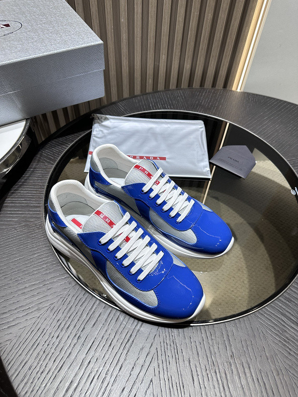 PA Low Sneakers