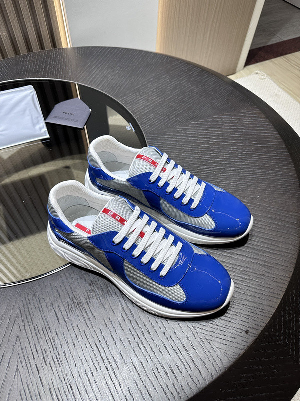 PA Low Sneakers