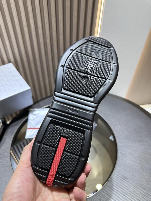 PA Low Sneakers