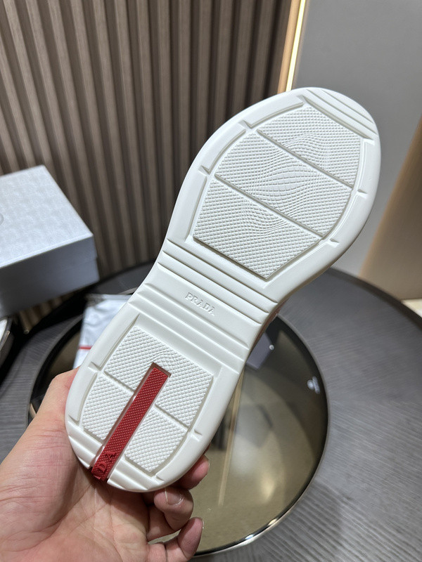 PA Low Sneakers