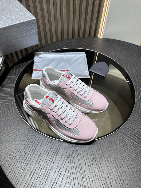 PA Low Sneakers
