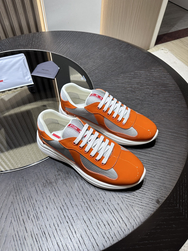 PA Low Sneakers