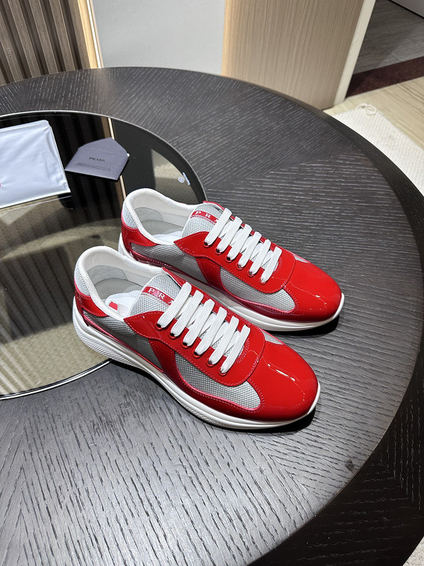 PA Low Sneakers
