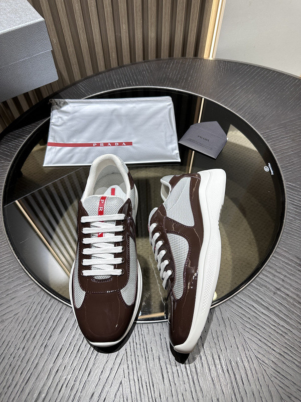 PA Low Sneakers