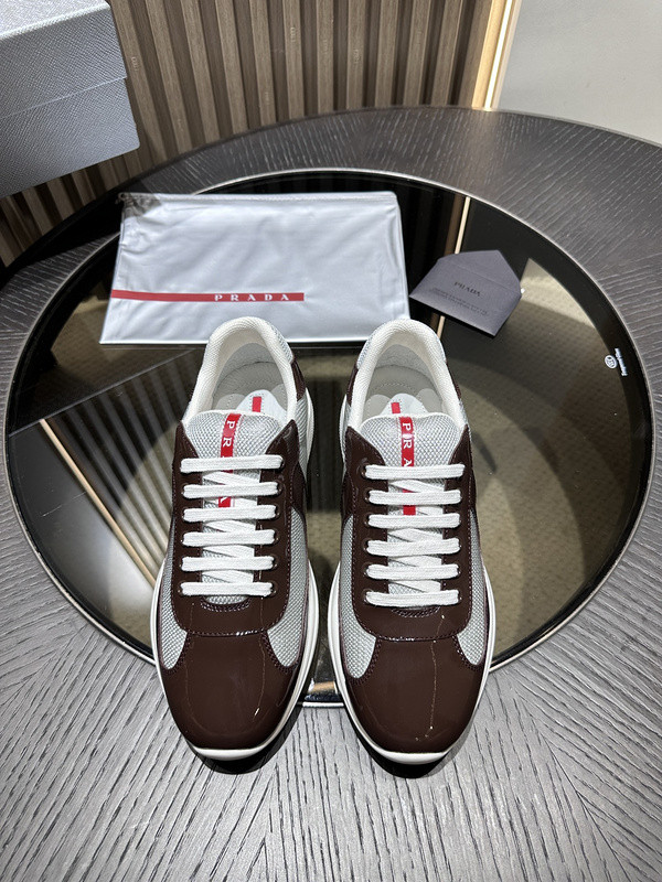 PA Low Sneakers