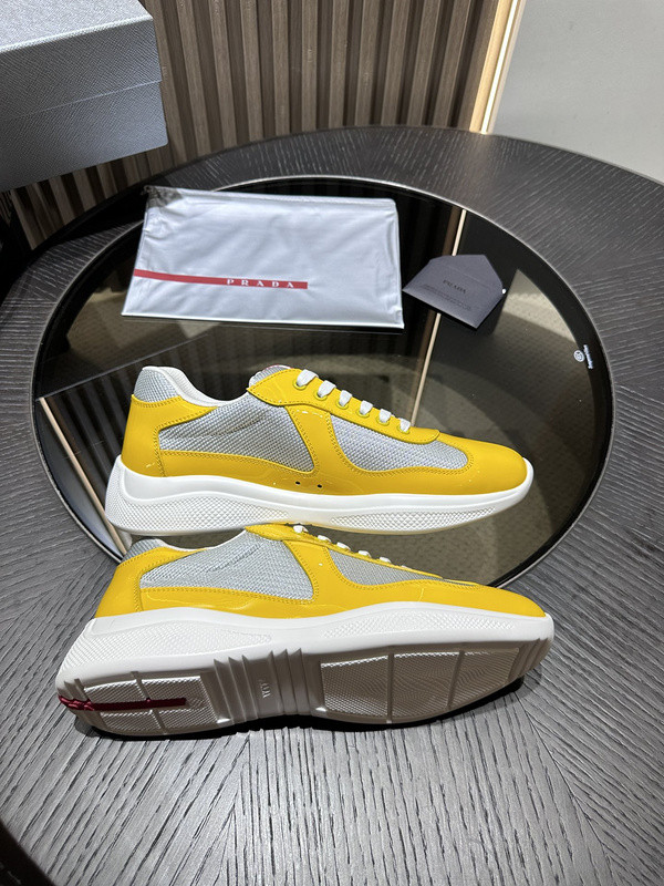 PA Low Sneakers