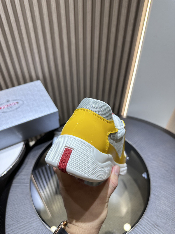 PA Low Sneakers